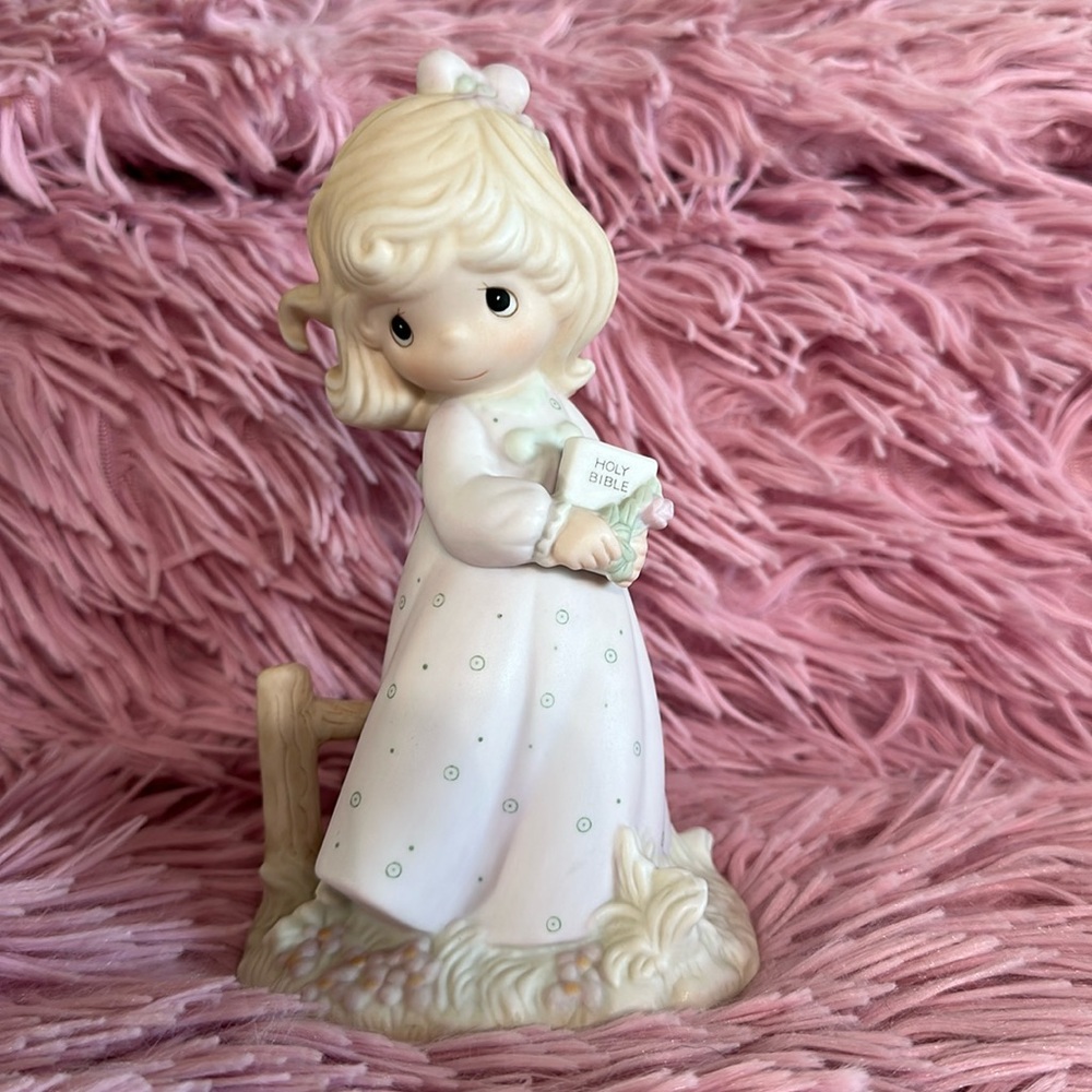 Precious Moments Figure “The Voice of Spring”